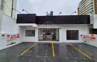 Imagem: O depósito possui 4 Vagas na garagem e 259m² de Área e está