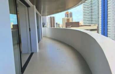 Imagem: O apartamento na cobertura possui 5 Dormitórios, 5 Banheiros