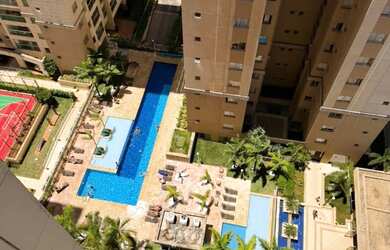 Imagem: O apartamento possui 3 Dormitórios, 2 Banheiros, 2 Vagas na