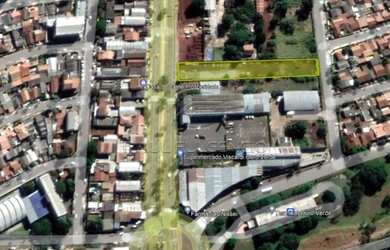 Imagem: O terreno possui 2.915m² de Área e está localizado em Coliseu