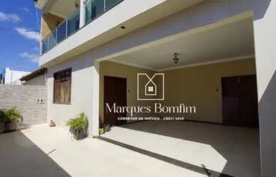 Imagem: A casa possui 4 Dormitórios, 4 Banheiros, 3 Vagas na garagem