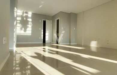 Imagem 3: Apartamento no Lago Moraine, andar alto, com 2 suítes, frente, bairro...