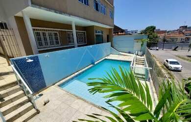 Imagem: O quarto e está localizado em Jardim Carioca, Rio de Janeiro