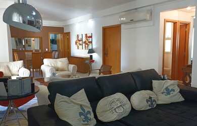 Imagem: O apartamento possui 3 Dormitórios, 4 Banheiros, 3 Vagas na