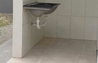 Imagem: A casa possui 2 Dormitórios, 2 Banheiros, 54m² de Área e