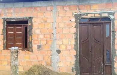 Imagem: A casa para alugar possui 2 Dormitórios, 1 Vaga na garagem