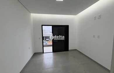 Imagem 15: Casa em condomínio disponível para locação no bairro Grand Ville em...