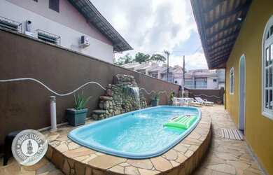 Imagem 4: Belíssima casa com 3 dormitórios no bairro Itoupava Central