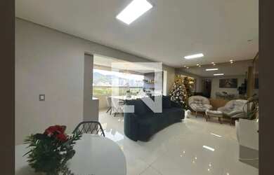 Imagem: O apartamento possui 4 Dormitórios, 3 Banheiros, 2 Vagas na