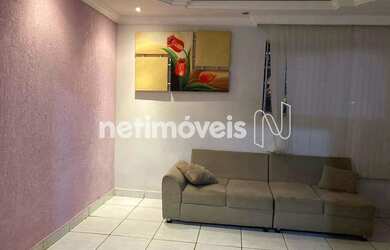 Imagem: O apartamento possui 3 Dormitórios, 1 Banheiro, 1 Vaga na garagem