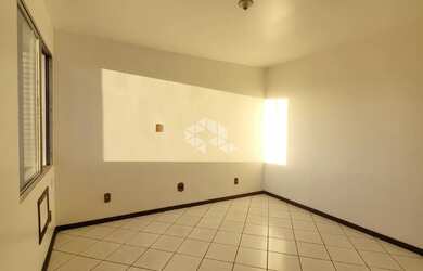 Imagem 11: Apartamento com 3 quartos sendo uma suíte com vaga de garagem à venda...