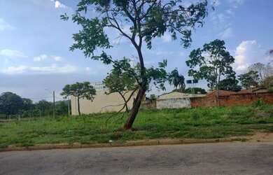 Imagem: O terreno possui 360m² de Área e está localizado em Setor