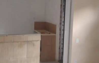 Imagem: A casa possui 1 Dormitório, 1 Banheiro e 25m² de Área e está