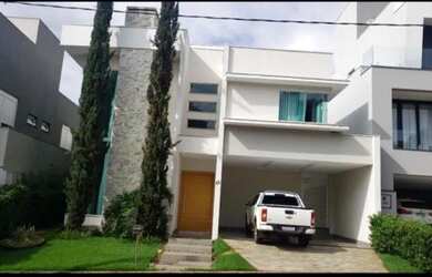 Imagem: A casa em condomínio possui 3 Dormitórios, 5 Banheiros, 2