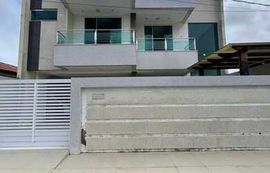 Imagem: A casa em condomínio possui 4 Dormitórios, 5 Banheiros, 2