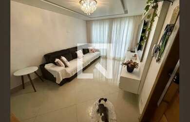 Imagem: A casa possui 3 Dormitórios, 3 Banheiros, 3 Vagas na garagem