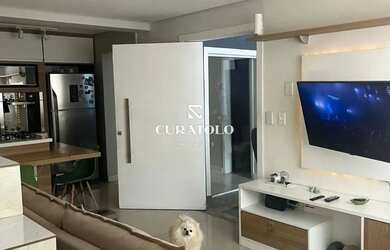 Imagem: A casa em condomínio possui 2 Dormitórios, 2 Banheiros, 1