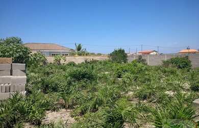 Imagem: O terreno possui 572m² de Área e está localizado em Balneário