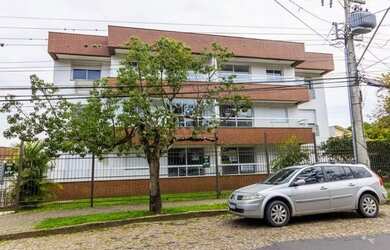 Imagem: O apartamento possui 2 Dormitórios, 1 Banheiro, 2 Vagas na