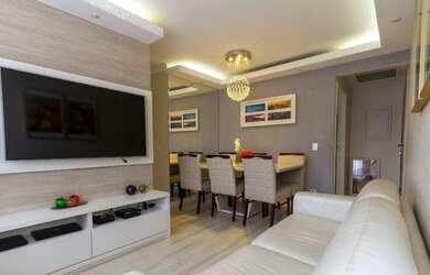 Imagem: O apartamento possui 2 Dormitórios, 2 Banheiros, 2 Vagas na