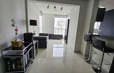 Imagem: O apartamento possui 2 Dormitórios, 2 Banheiros, 2 Vagas na