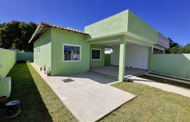 Imagem: A casa à venda possui 2 Dormitórios, 1 Banheiro, 1 Vaga na