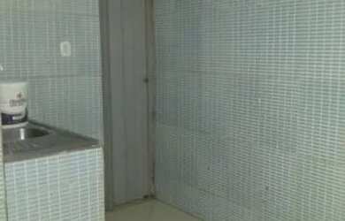 Imagem 4: Itapuã-Nova Brasília, 2/4, carro na porta, 1000m da praia