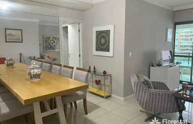 Imagem: O apartamento possui 3 Dormitórios, 3 Banheiros, 2 Vagas na