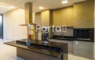 Imagem 8: Viva com sofisticação e conforto no Condomínio Figueira II casa com...