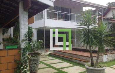 Imagem: A casa em condomínio possui 4 Dormitórios, 4 Banheiros, 4