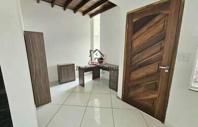 Imagem: A casa em condomínio possui 3 Dormitórios, 3 Banheiros, 2