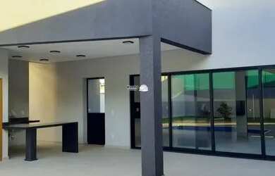 Imagem: A casa em condomínio possui 3 Dormitórios, 4 Banheiros, 4