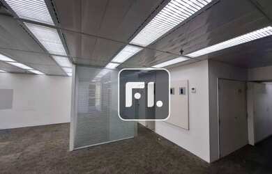 Imagem 2: Conjunto, 168 m² - venda por R$ 2.100.000,00 ou aluguel por R$ 23.540,08/mês...