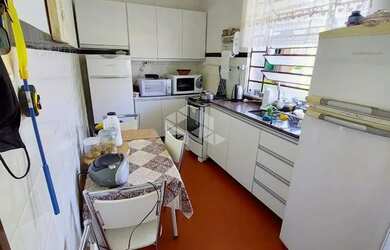 Imagem 9: Apartamento 2 dormitórios central, próximo a parada da UFSM