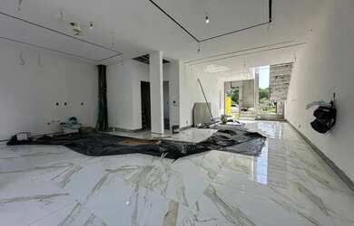 Imagem: A casa em condomínio possui 3 Dormitórios, 5 Banheiros, 4