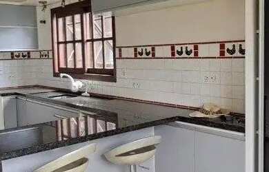 Imagem 16: Casa com 04 dormitórios, 06 vagas de garagem, edícula, no Bairro Jd....