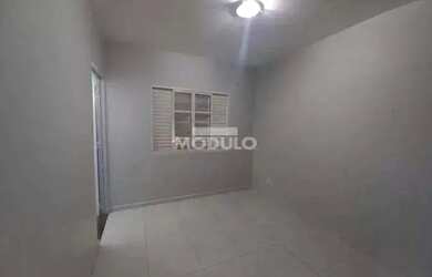 Imagem 6: Casa residencial disponivel para locação no bairro Osvaldo Rezende