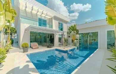 Imagem: A casa em condomínio possui 4 Dormitórios, 5 Banheiros, 4