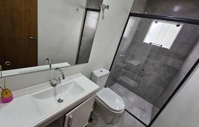 Imagem 10: Casa térrea mobiliada 2 suítes com ar condicionado, churrasqueira, lareira e pátio próximo