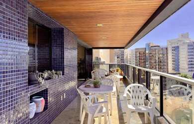 Imagem 2: Apartamento à venda, 4 quartos, 2 suítes, 2 vagas, Centro Guarapari...