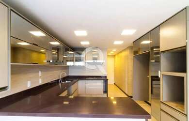 Imagem 13: Duplex para aluguel e venda possui 466 metros quadrados com 4 quartos