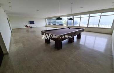 Imagem: O apartamento possui 4 Dormitórios, 5 Banheiros, 1 Vaga na