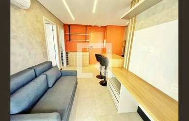 Imagem: O apartamento possui 1 Dormitório, 1 Banheiro, 1 Vaga na garagem