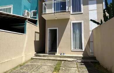 Imagem: A casa possui 2 Dormitórios, 1 Banheiro, 1 Vaga na garagem