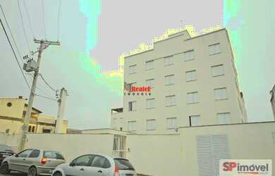 Imagem: O apartamento possui 3 Dormitórios, 1 Banheiro e 49m² de Área