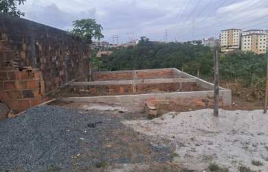 Imagem: O terreno possui 120.000m² de Área e está localizado em