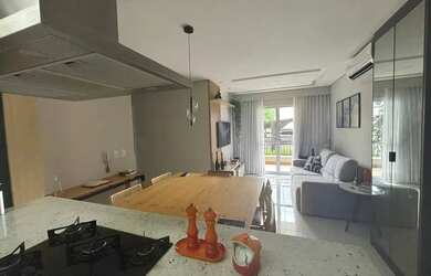 Imagem: O apartamento possui 2 Dormitórios, 2 Banheiros, 75m² de Área