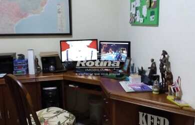 Imagem 5: Casa, 3 suítes, no Bairro Tubalina