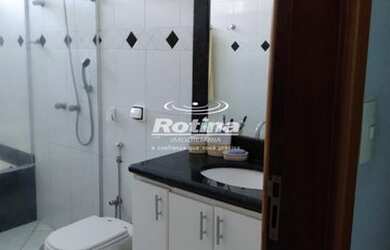 Imagem 15: Casa, 3 suítes, no Bairro Tubalina