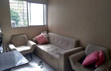 Imagem: O apartamento possui 2 Dormitórios, 1 Banheiro, 1 Vaga na garagem